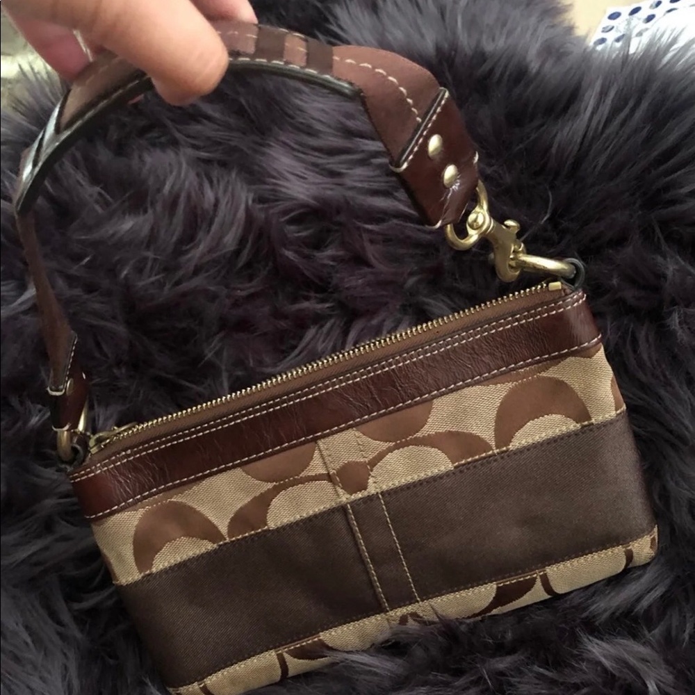 Coach shoulder bag